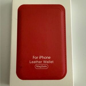 iPhone MagSafe Leather Wallet - Red